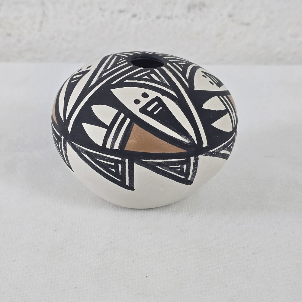 Native American Acoma Indian Hand Painted Seed Pottery by Antonio